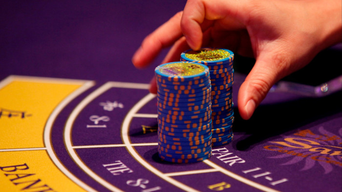 30 free spins totem lightning power reels